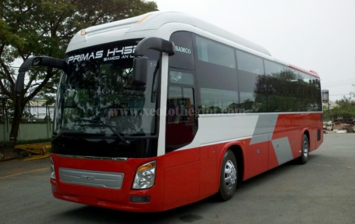Xe khách Hyundai Tracomeco 42 giường xe nhập khẩu 3 cục,xe giao ngay.