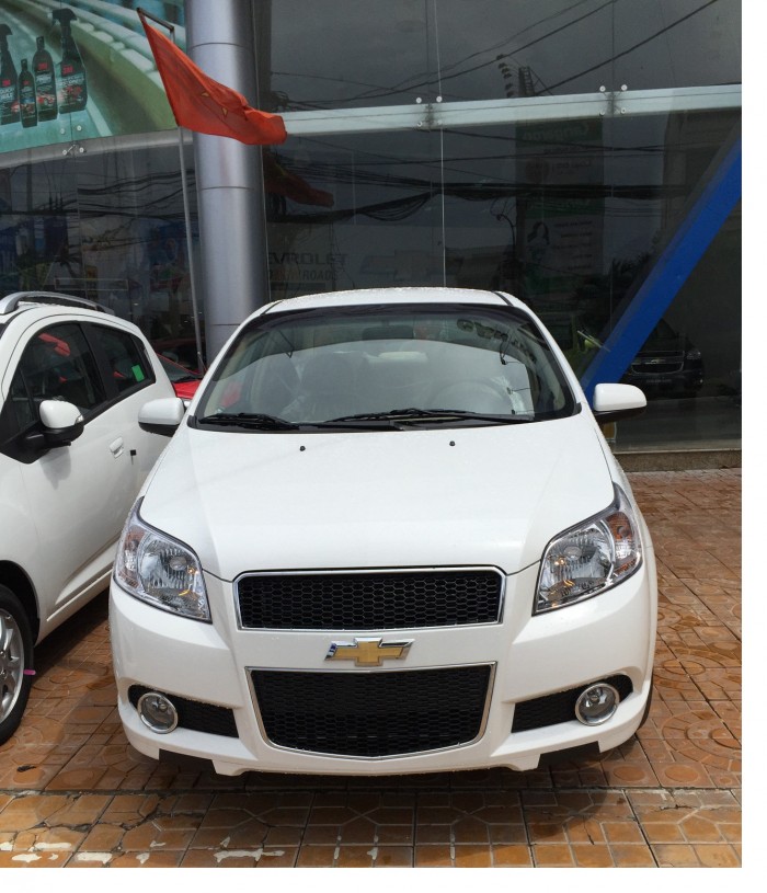 Chevrolet Aveo LT số sàn, ưu đãi 30 triệu tiền mặt