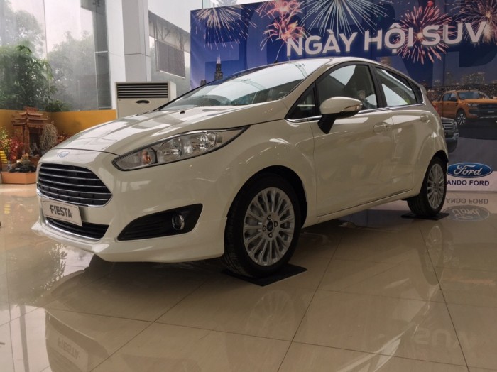 Bán xe Ford Fiesta 1.0L Ecoboost đời 2017, Xe tiết kiệm nhiên liệu, Hỗ trợ trả góp