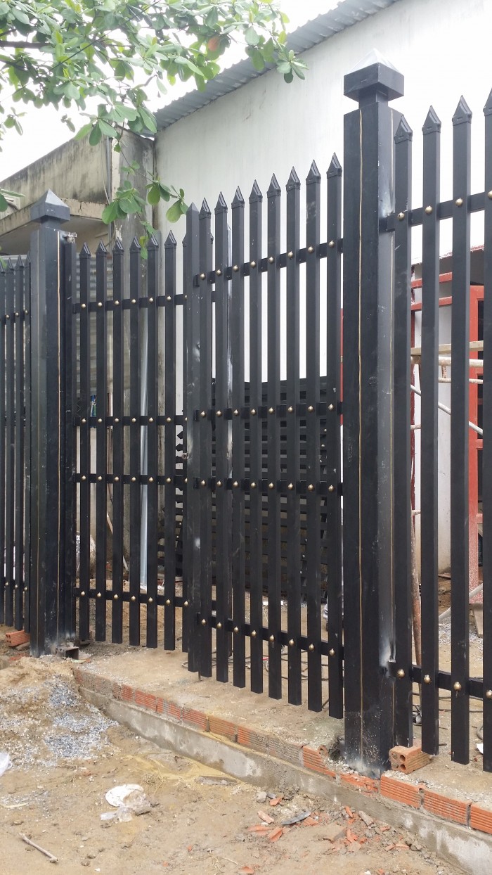 Bán nhà Quận 9 giá rẻ 1.95 tỷ