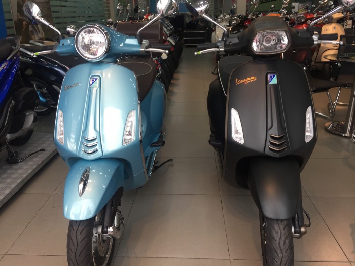 Vespa Primavera giá chính hãng
