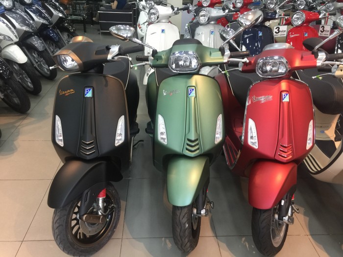 Vespa Primavera giá chính hãng