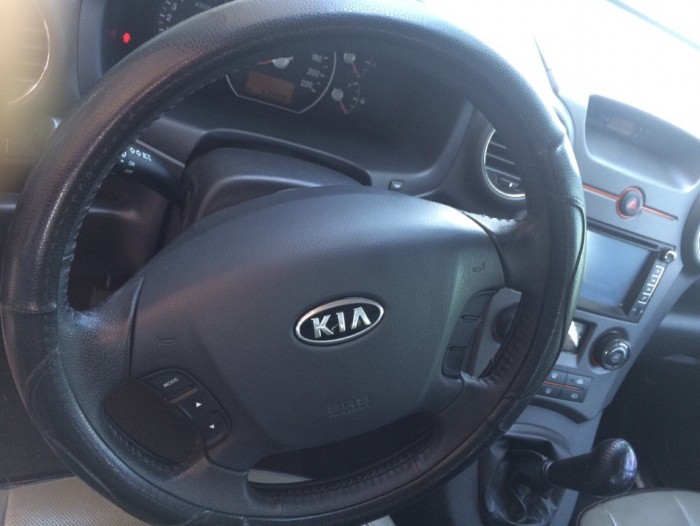 Kia carens sx 2014 mt