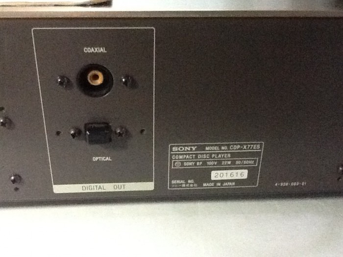 Bán chuyên CD Sony x77ES hàng bải chọn lọc từ nhật về ,đẹp long lanh