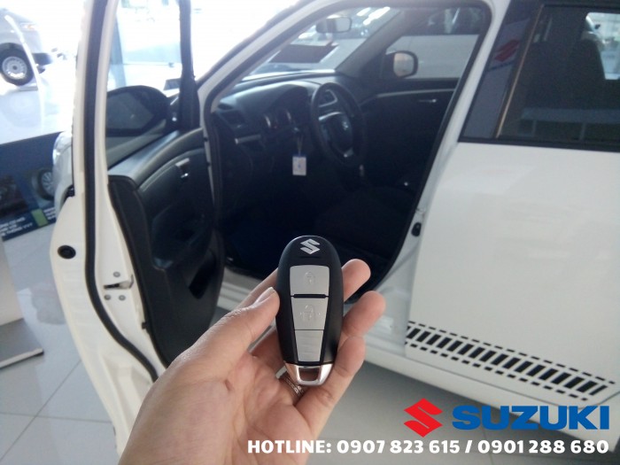 Xe Suzuki Ertiga 2017 nhập khẩu giá rẻ nhất miền nam