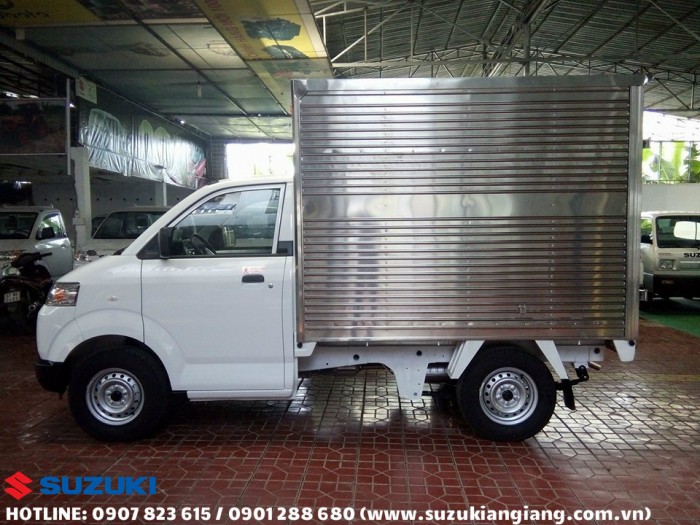 Xe tải Carry Pro A/C thùng kín 610kg giảm giá đầu năm 2017