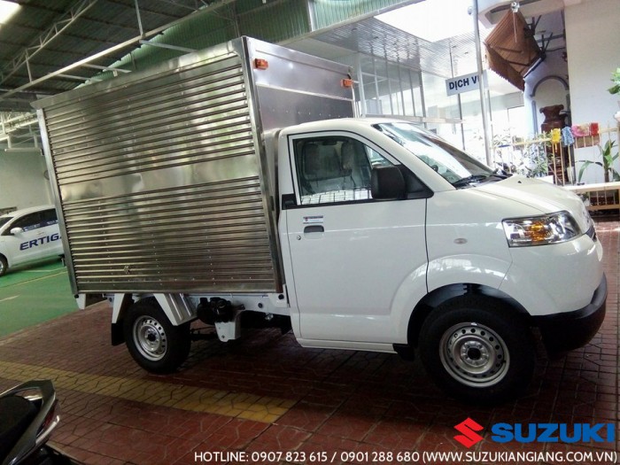 Xe tải Carry Pro A/C thùng kín 610kg giảm giá đầu năm 2017