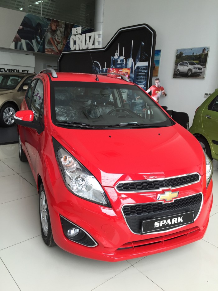 5 CHỖ GIA ĐÌNH, Chevrolet Spark LT, trả trước 120triệu, trung bình 4.6 triệu/tháng