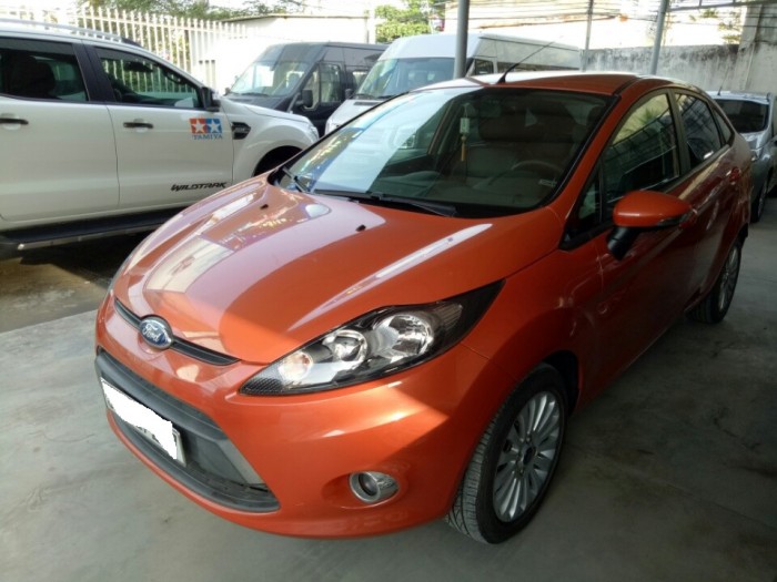 Sài Gòn Ford bán fiesta đời 2011 màu cam, chạy 26.000km 1.6L AT