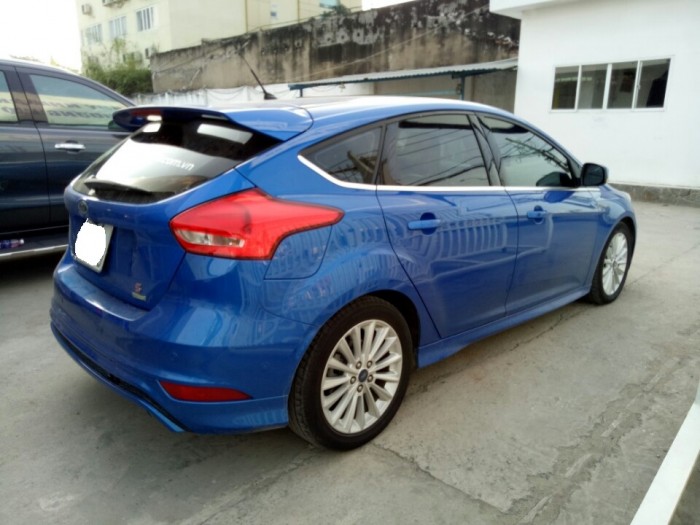 Bán Focus đời 2015 màu xanh, phiên bản 1.5 Ecoboost