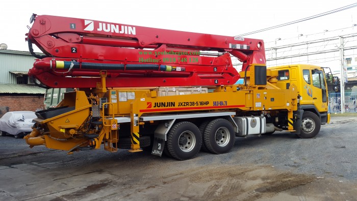 Bán xe Bơm bê tông Junjin JXR43- 4.16HP 43m, nhập khẩu mới 100%, giao ngay