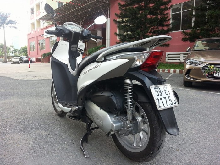 Kymco People 16 Fi Phun Xăng Điện Tử Kiểu Dáng SHi Tuyệt Đẹp - Chính Chủ