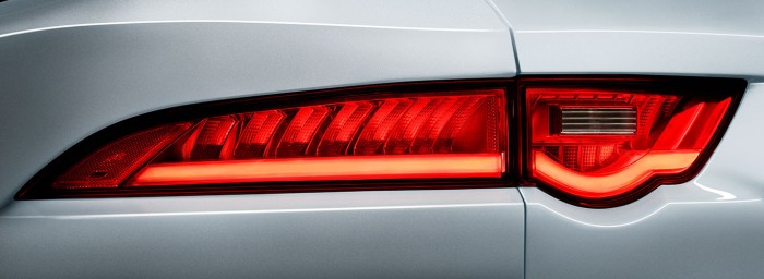Jaguar F-Pace V6 3.0L xe mới 100% 2017 Full Option đủ màu giao ngay