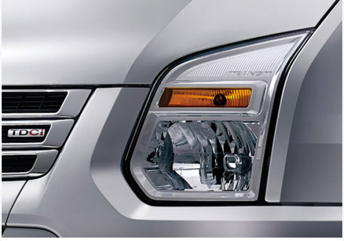 Ford Transit Cao Cấp