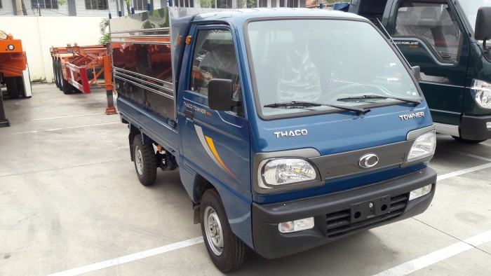 Xe tải nhẹ máy xăng 500kg 600kg động cơ Suzuki, xe tải nhẹ chở trái cây rau củ Thaco Towner 750A