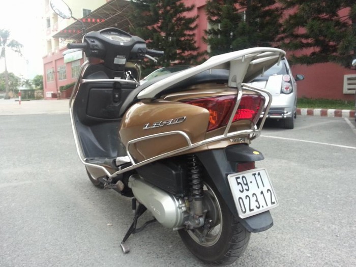 Honda Lead 110Fi Phiên Bản Đặc Biệt Vàng Gold Phun Xăng Điện Tử Tuyệt Đẹp