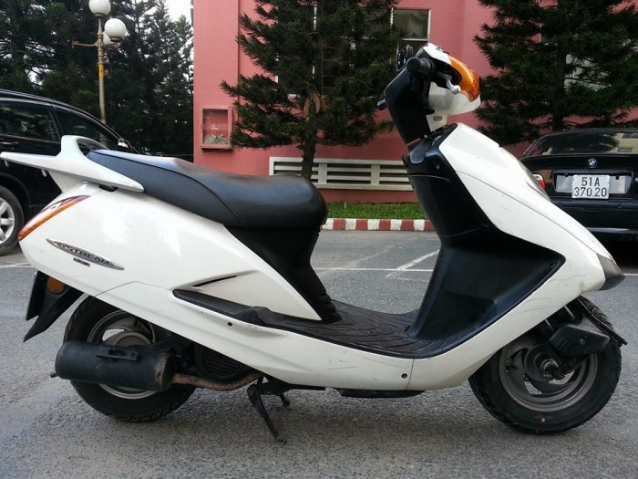 Honda @stream 125 Trắng Tinh Khôi Xe Nhập Khẩu Của NHẬT Chính Chủ