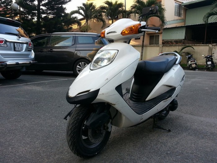 Honda @stream 125 Trắng Tinh Khôi Xe Nhập Khẩu Của NHẬT Chính Chủ