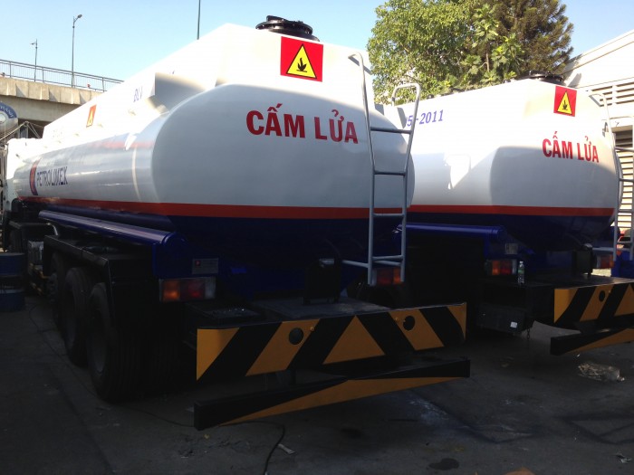 Xe chở xăng dầu 26 khối hyundai nhập khẩu