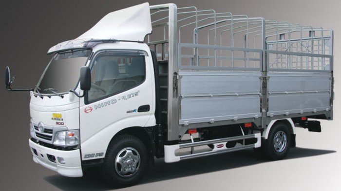 Chuyên cung cấp xe tải Hino thùng mui bạt