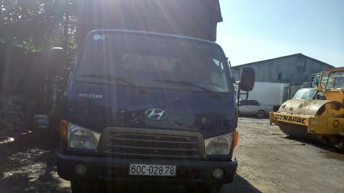 Hyundai HD72 thùng bạt, 2011, Giá tốt