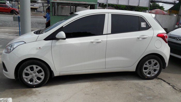 Xã hàng cuối năm giảm giá cực sốc cho tất cả Phiên bản Hyundai Grand i10 2017 lên đến 20 triệu đồng