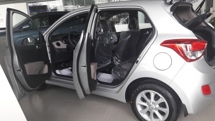 Lô hàng mới cập cảng, đủ màu Hyundai Grand i10 1.0MT, sản xuất 2017,giảm giá lên đến 20 triệu