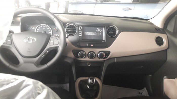 Lô hàng mới cập cảng, đủ màu Hyundai Grand i10 1.0MT, sản xuất 2017,giảm giá lên đến 20 triệu