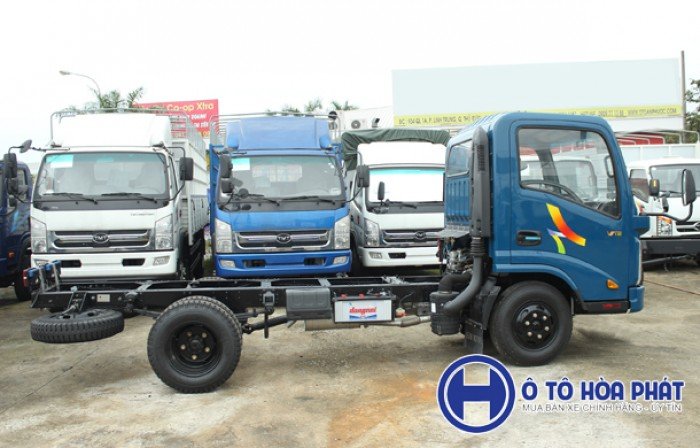 Xe tải Veam VT100 990kg máy Hyundai