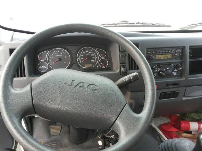 Xe Tải Jac 1.99 Tấn Công Nghệ Isuzu