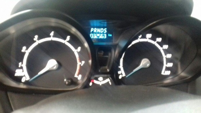 ford fieste bản trend 1.5at
