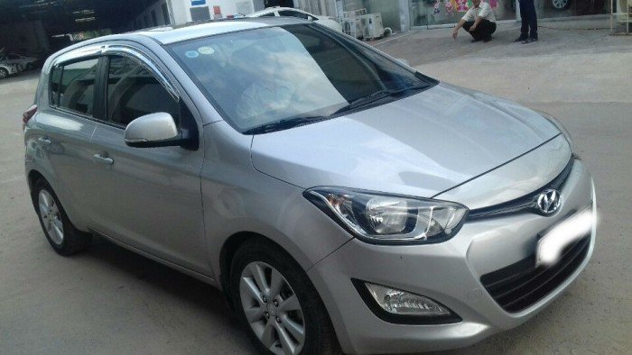 Hyundai i20 1.4AT đẹp đúng chất