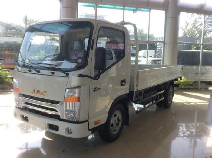 Bán xe tải JAC 1T9, Xe tải JAC 1 tấn 9 giá siêu khuyến mãi, trả góp ngân hàng 80%