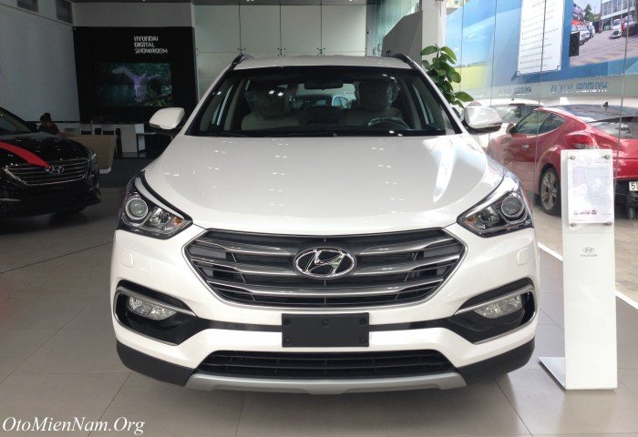 HYUNDAI SANTAFE 2.2 6AT DẦU FULL máy mới ưu đãi cực kì hấp dẫn