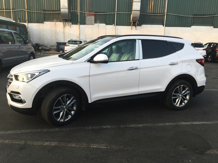 HYUNDAI SANTAFE 2.2 6AT DẦU FULL máy mới ưu đãi cực kì hấp dẫn