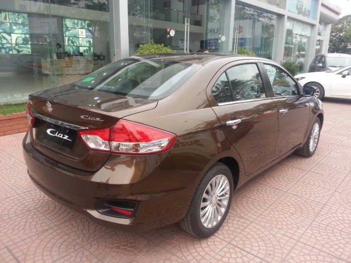 Suzuki Ciaz 2017, giá cả cạnh tranh