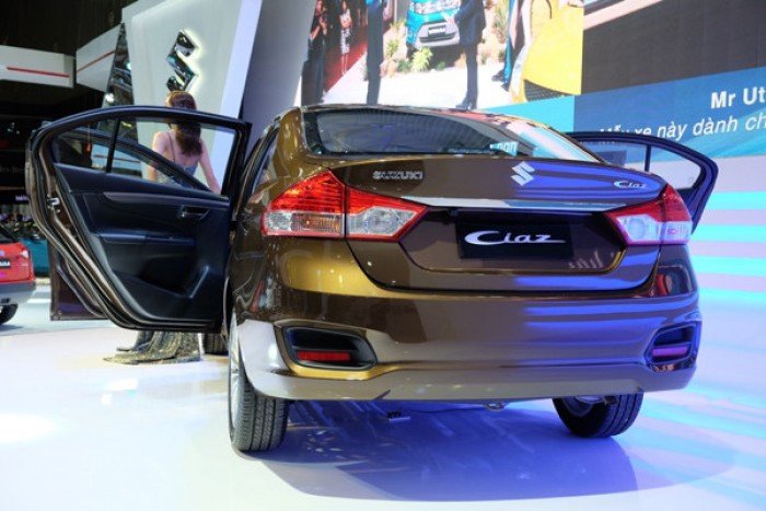 Suzuki Ciaz 2017, giá cả cạnh tranh