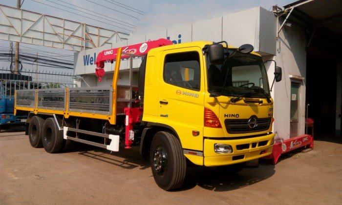 Bán Xe Tải Hino Gắn Cẩu Mới 100%.giá Tốt Nhất Thị Trường