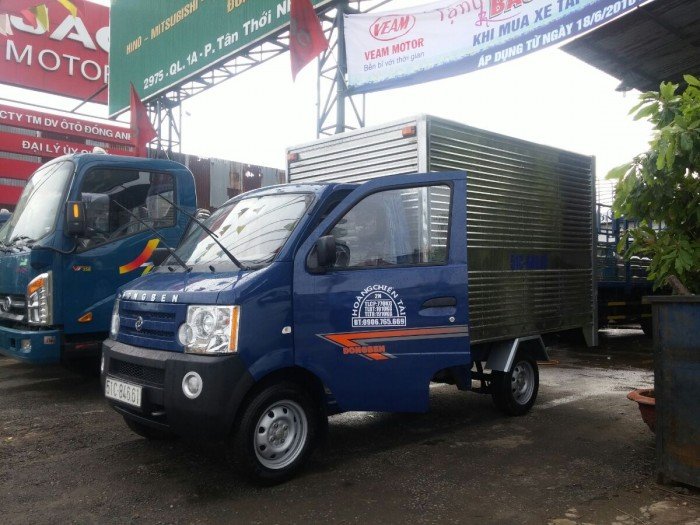 Xe Dongben 870kg thùng mui kín