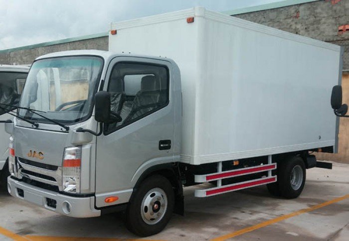 Xe tải Jac 4.9 TẤN 4950LD đầu vuông thùng dài 4m3