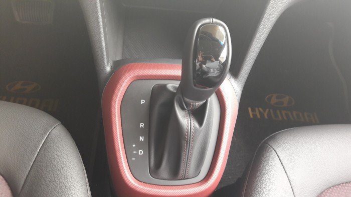 Khuyến mãi khủng dành cho dòng xe 5 chỗ Hyundai lên đến 20 triệu đồng và hơn thế nữa, hỗ trợ vay lên đến 90%