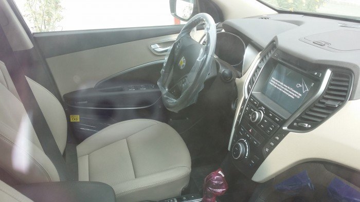 Thanh lý HYUNDAI SANTA FE FULL DẦU CÁT, hỗ trợ chi phí đăng ký và bảo hiểm vật chất
