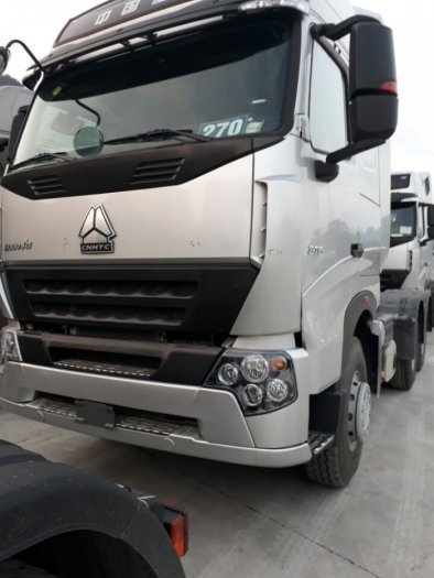 Đầu kéo HOWO A7 375