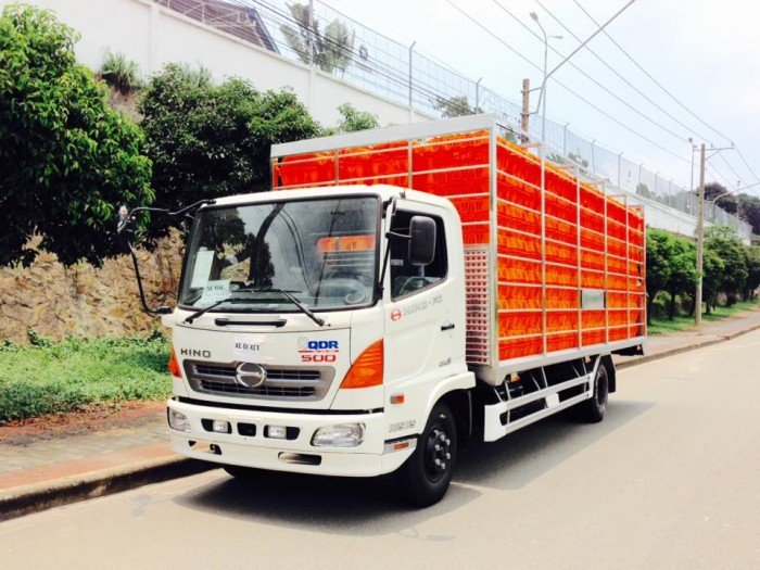 Bán xe Chở Gia cầm 3.2 tấn, HINO XZU720L-HKFRL3 thùng chở Gia cầm – HỒ CHÍ MINH