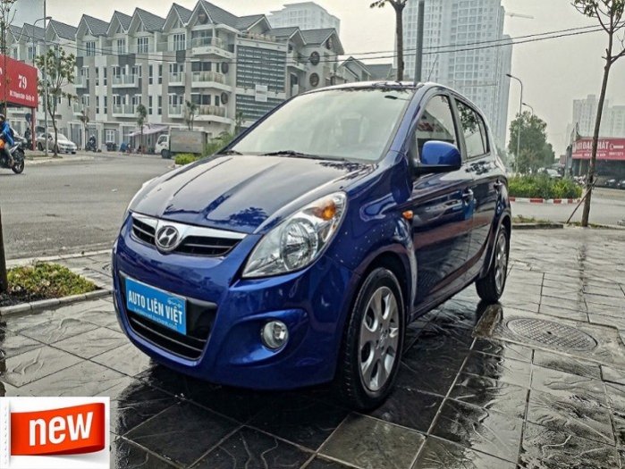 Huyndai i20 AT 2011