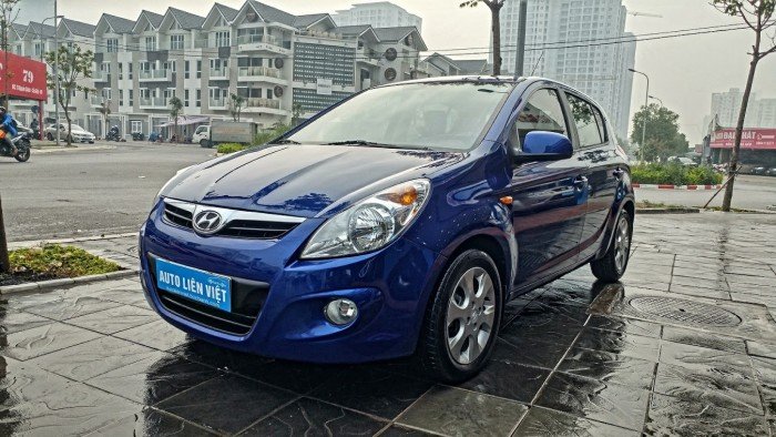 Huyndai i20 AT 2011