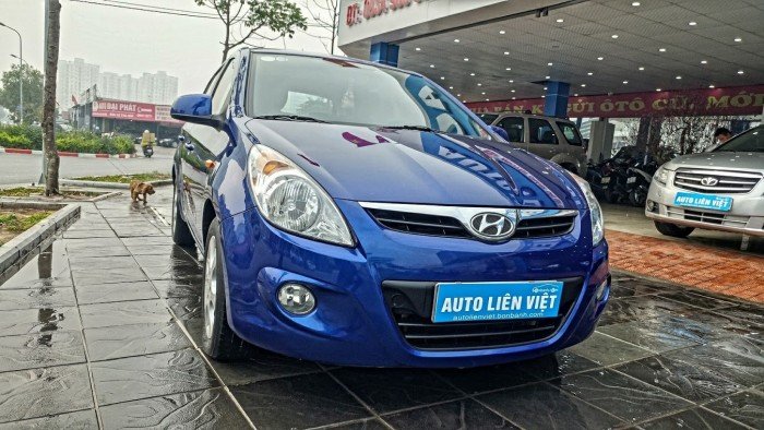 Huyndai i20 AT 2011