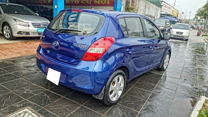 Huyndai i20 AT 2011