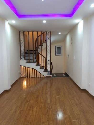 Bán Nhà Thanh bình – mỗ lao – HĐ  40m2 4 Tầng, 4pn, 3wc – 2.8 tỷ - Full nội thất