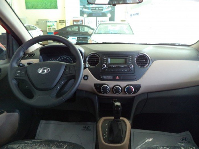 Bạn muốn chạy Uber+Grab tại sao không chọn Hyundai Grand i10? Hỗ trợ vay ngân hàng, lãi suất cực thấp